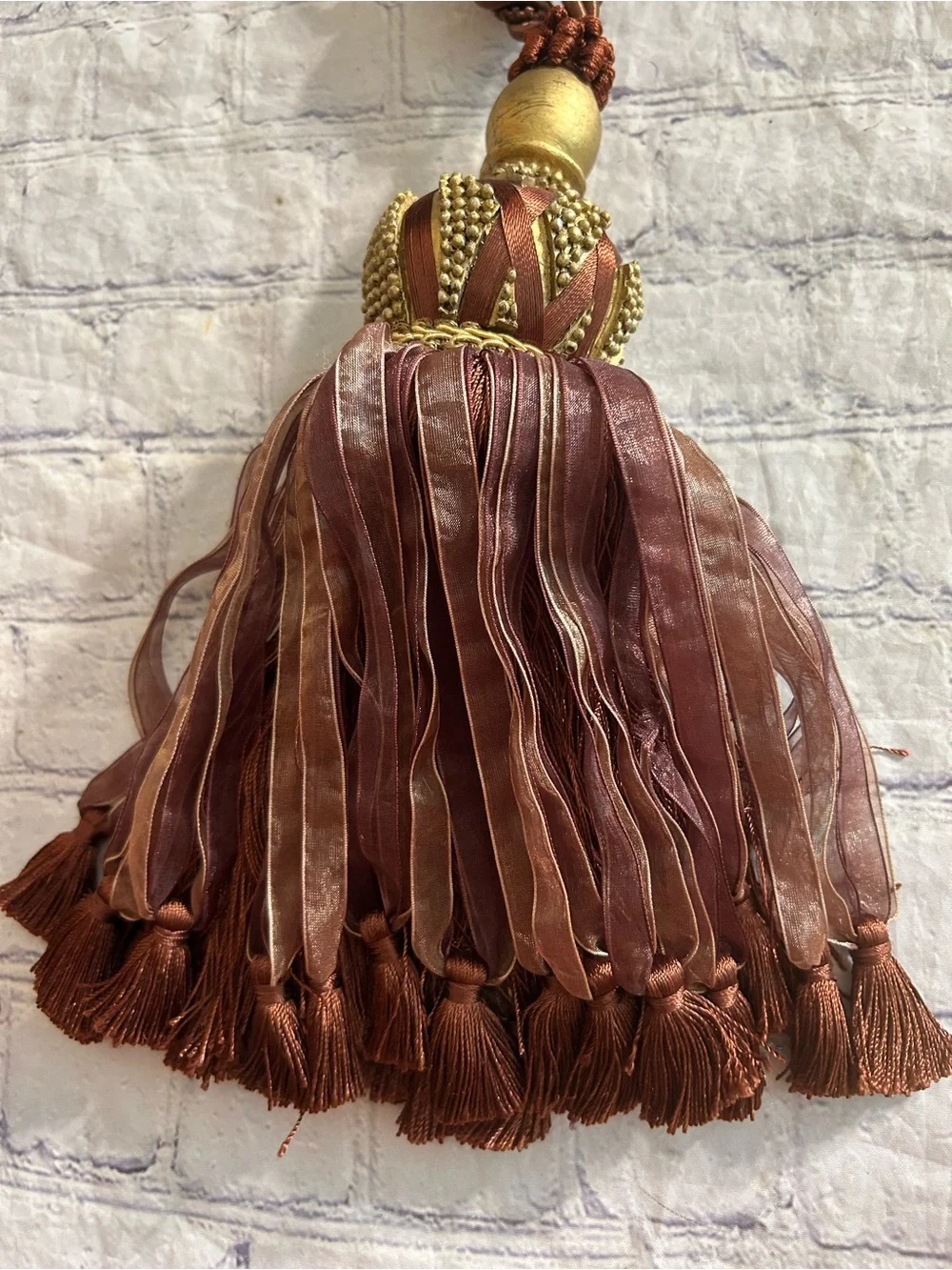 TRIMLAND CAVALIER TASSEL TIE BACK COPPER GOLD BROWN BRAIDED CORD (1) ELEGANT